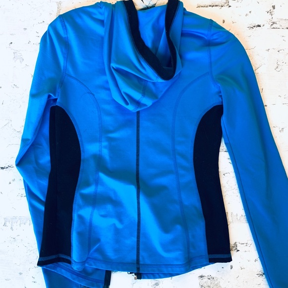 HOLLISTER Blue Track Jacket with Thumb Holes - Picture 5 of 5